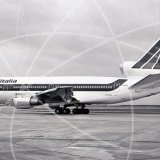 I-DYNA - Douglas DC-10 -30 at Heathrow in 1975