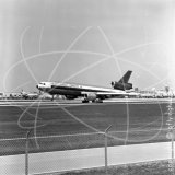 N152US - Douglas DC-10 -40 at Miami in 1975